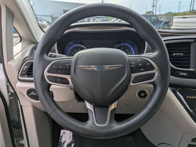 2021 Chrysler Voyager LXI