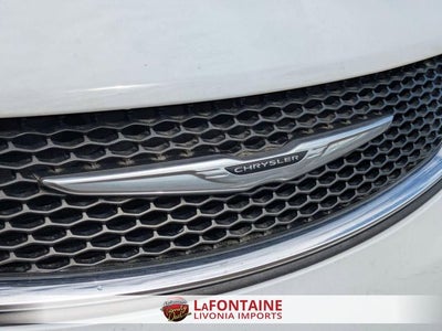 2021 Chrysler Voyager LXI