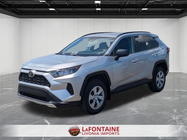 2020 Toyota RAV4 LE