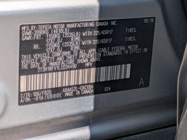 2020 Toyota RAV4 LE