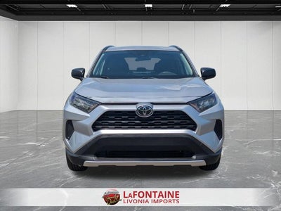 2020 Toyota RAV4 LE