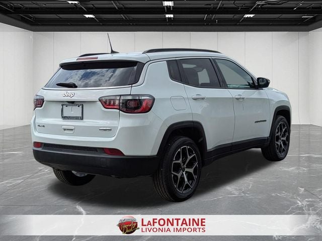 2025 Jeep Compass Latitude
