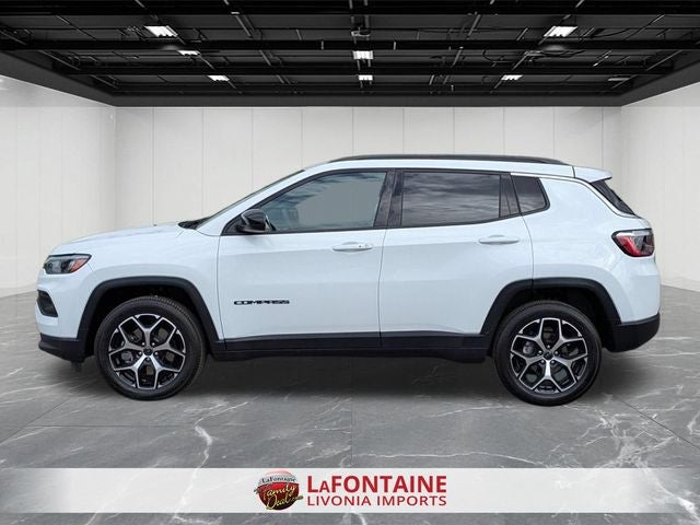 2025 Jeep Compass Latitude