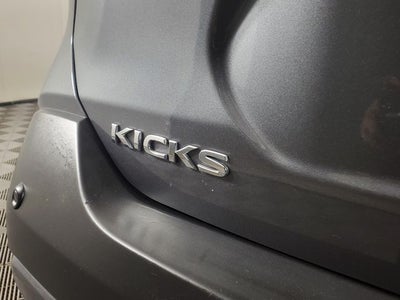 2020 Nissan Kicks SR