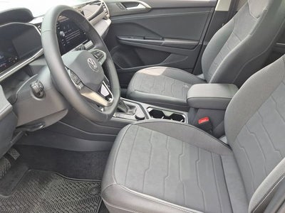 2026 Volkswagen Taos 1.5T SE Black