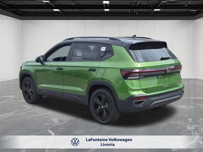 2026 Volkswagen Taos 1.5T SE Black