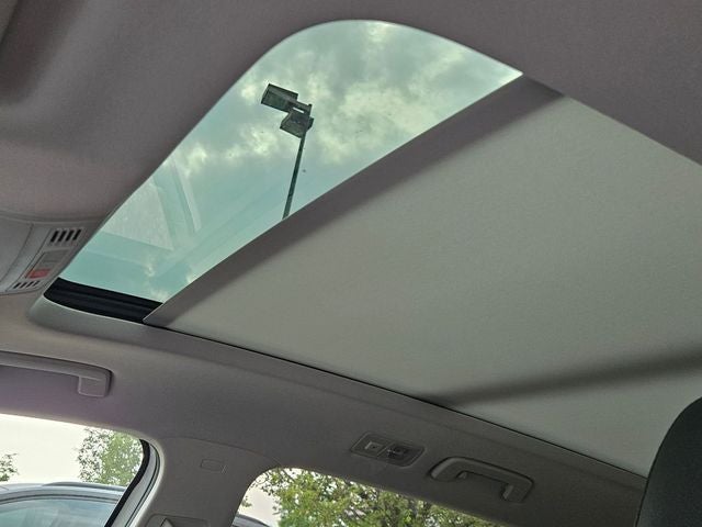 2025 Volkswagen Taos 1.5T SE Black