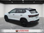 2025 Volkswagen Taos 1.5T SE Black