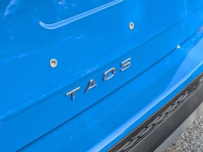 2025 Volkswagen Taos 1.5T SE Black