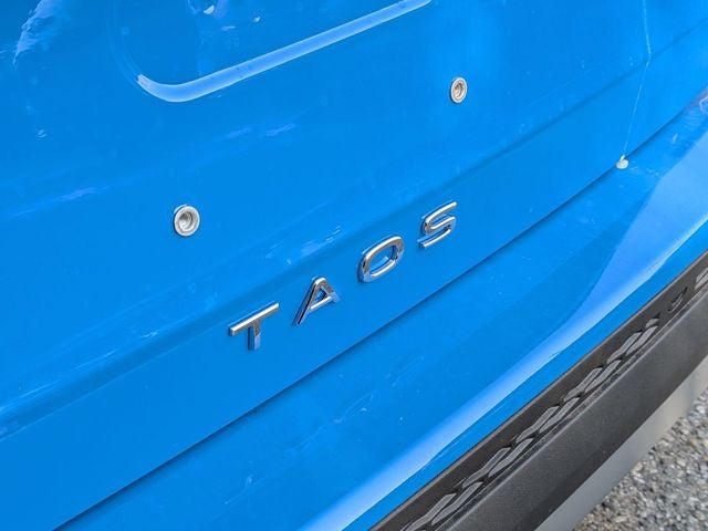 2025 Volkswagen Taos 1.5T SE Black