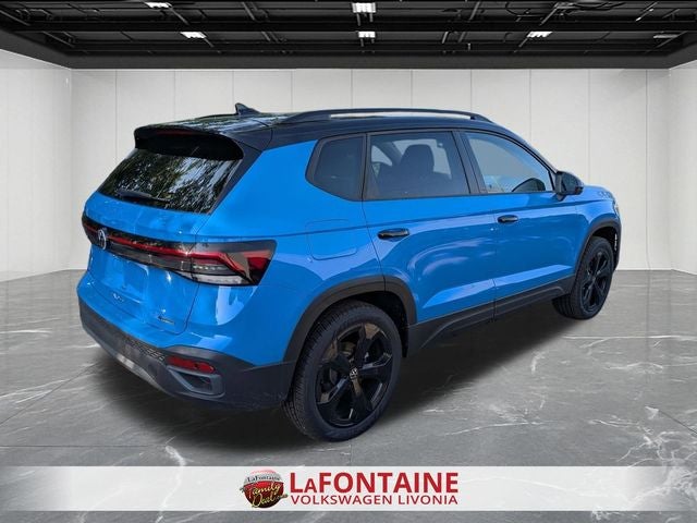 2025 Volkswagen Taos 1.5T SE Black