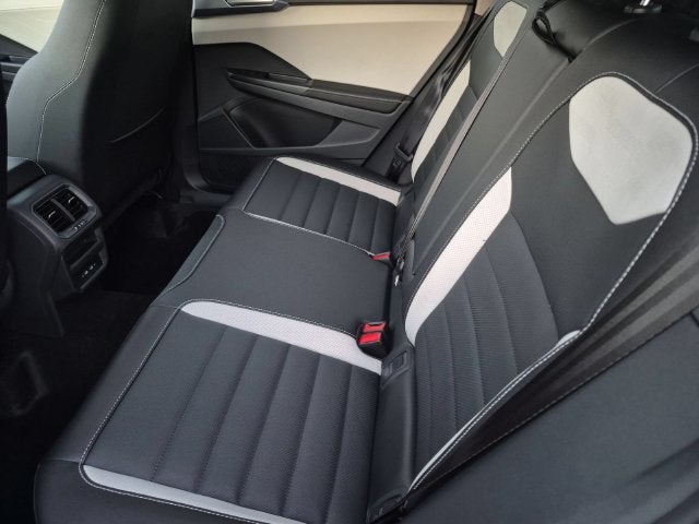 2027 Volkswagen Taos 1.5T SEL