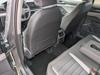 2024 Volkswagen Taos 1.5T SEL