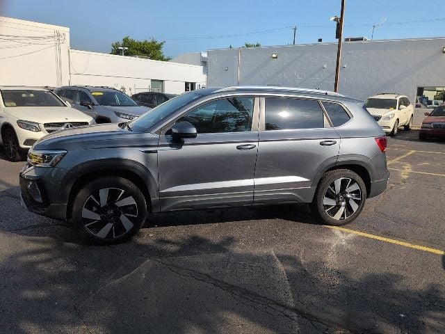2024 Volkswagen Taos 1.5T SEL