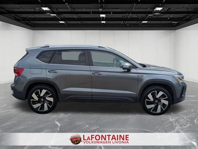2024 Volkswagen Taos 1.5T SEL