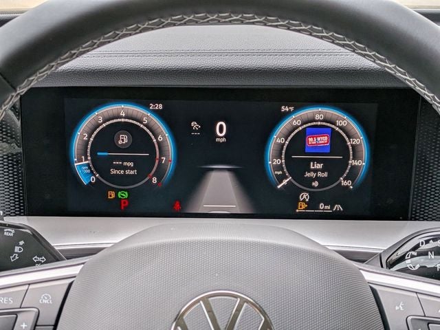 2025 Volkswagen Tiguan 2.0T SE