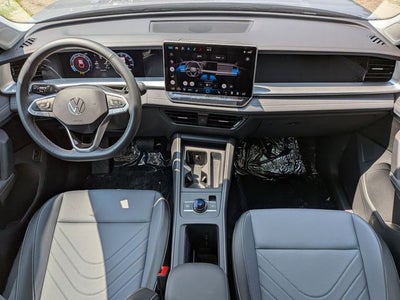 2025 Volkswagen Tiguan 2.0T SE
