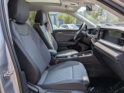 2025 Volkswagen Tiguan 2.0T SE
