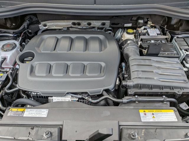 2025 Volkswagen Tiguan 2.0T SE