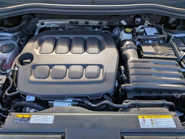 2025 Volkswagen Tiguan 2.0T SE