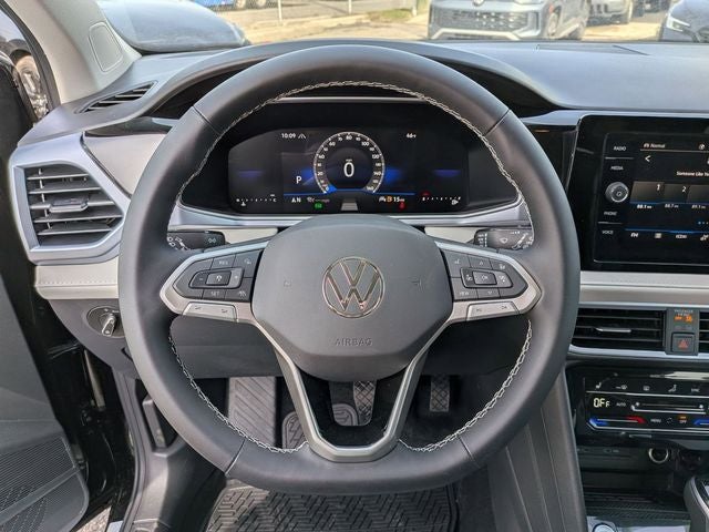 2026 Volkswagen Taos 1.5T SE