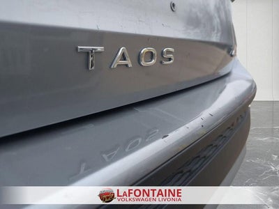 2025 Volkswagen Taos 1.5T SE
