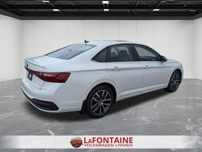 2025 Volkswagen Jetta 1.5T SE