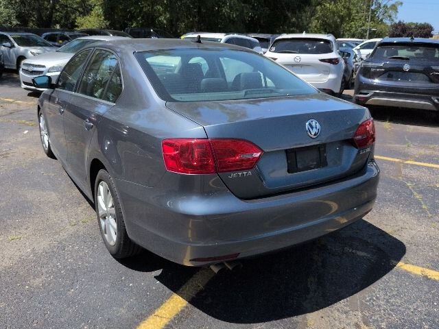2013 Volkswagen Jetta 2.5L SE Convenience & Sunroof