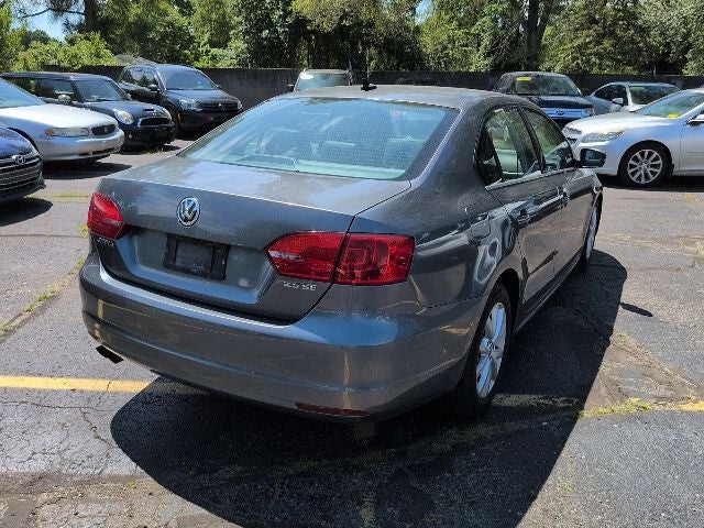 2013 Volkswagen Jetta 2.5L SE Convenience & Sunroof