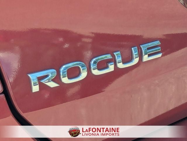 2016 Nissan Rogue SV