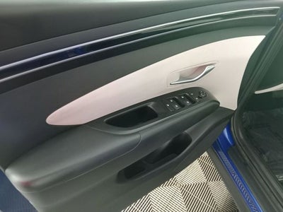 2023 Hyundai Tucson SE