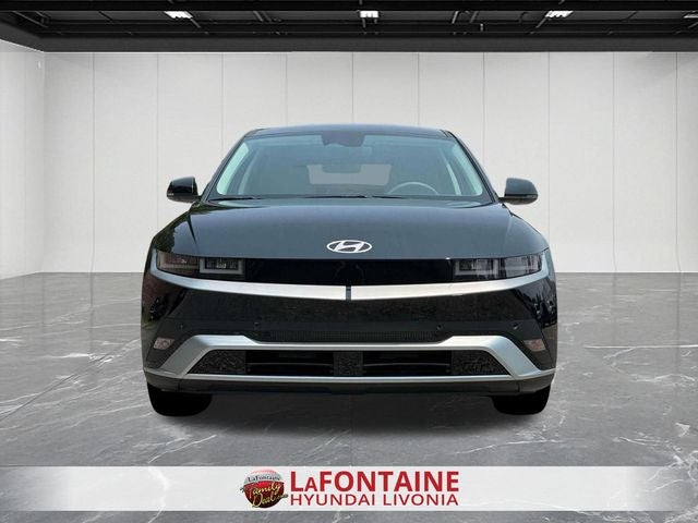 2025 Hyundai IONIQ 5 SE