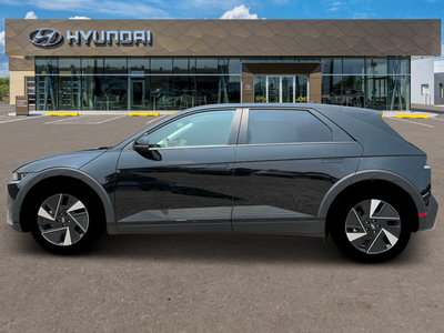 2025 Hyundai IONIQ 5 SE