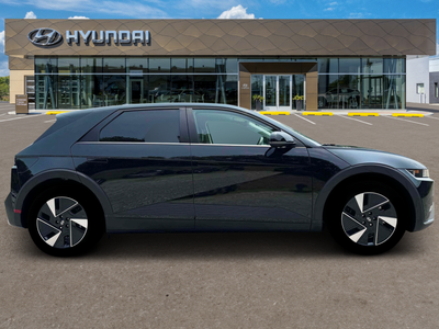 2025 Hyundai IONIQ 5 SE