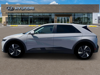 2025 Hyundai IONIQ 5 SE