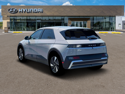 2025 Hyundai IONIQ 5 SE