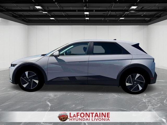2025 Hyundai IONIQ 5 SE