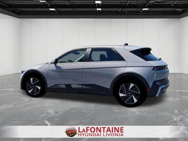 2025 Hyundai IONIQ 5 SE