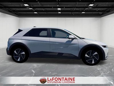 2025 Hyundai IONIQ 5 SE