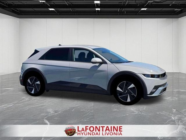 2025 Hyundai IONIQ 5 SE