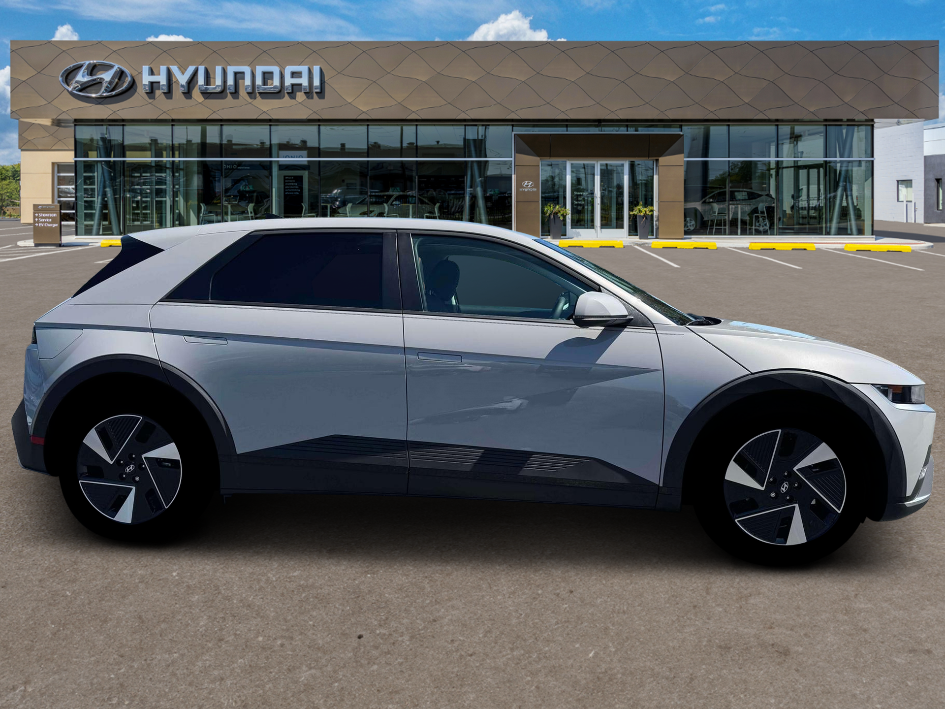 2025 Hyundai IONIQ 5 SE