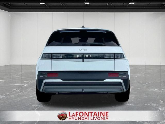 2025 Hyundai IONIQ 5 SE