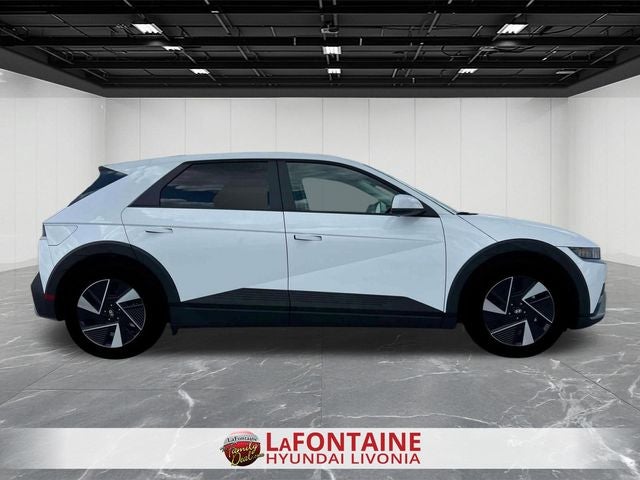 2025 Hyundai IONIQ 5 SE
