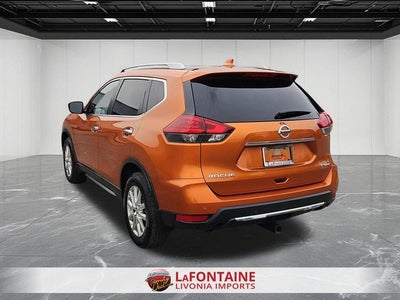 2020 Nissan Rogue SV