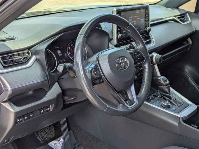 2022 Toyota RAV4 Hybrid SE