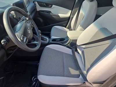 2023 Hyundai Kona SE