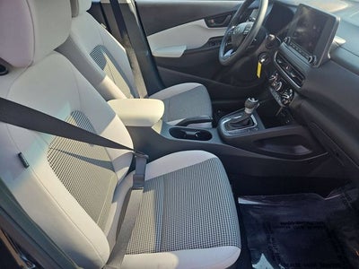 2023 Hyundai Kona SE