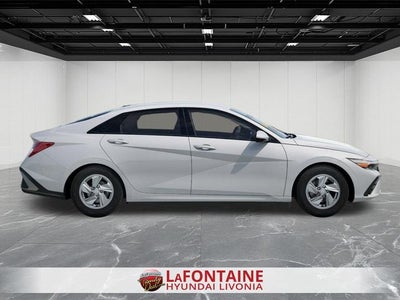 2026 Hyundai Elantra SE