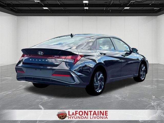 2026 Hyundai Elantra Hybrid SEL Sport