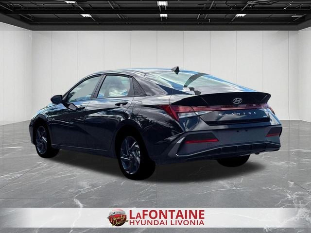 2026 Hyundai Elantra Hybrid SEL Sport